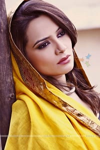 Samiksha Bhatnagar - Zubeida, Asgarova žena