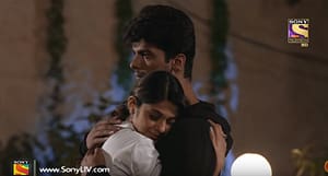 Beyhadh – od 49. do 52. epizode – Ashwin objavi u novinama sliku Maye i Arjuna!