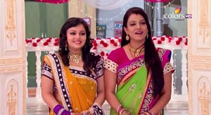 Pari sa sestrom Surbi