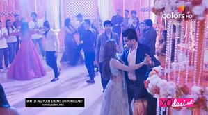 Bepannah - 109. ep. - Takmičenje u plesu se održava, Zoya i Arshad plešu zajedno!