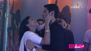 Ishq Ka Rang Safed i Thapki Pyaar Ki - 162. (Maha) epizoda - Dhaani je pijana!