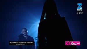 Ek Tha Raja Ek Thi Rani (451. ep.) 20.04.2017. – Kundan je razotkriven, pojavljuje se misteriozna žena!