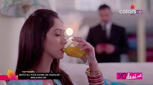 Simar (1971. ep.) 07.11.2017. – Menadžer po nečijem nalogu stavi drogu u Sanđanino piće!