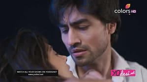 Bepannah – 17. ep. – Noor pobegne od kuće, Aditya odnese Zoyu u bolnicu!