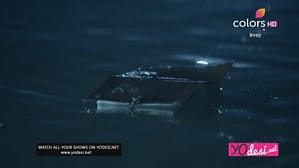 Bepannah – 3. ep. – Poojin dnevnik završi u reci!
