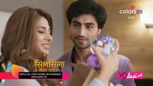 Bepannah - 110. ep. - Aditya daruje Zoyi poklon i planira da je zaprosi ovog puta!
