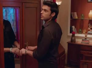 Kasautii Zindagii Kay – 318. epizoda – Anurag u Prerninoj kući traži sliku Prerninog muža!