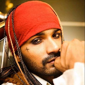 Akaš iz "Odbacene" kao Jack Sparow ("Pirati s Kariba")