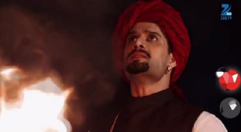 Ek Tha Raja Ek Thi Rani (96. ep.) 04.12.2015. – Čovek sa velom želi da zauzme Rana ji-evo mesto!