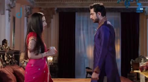 Ek Tha Raja Ek Thi Rani (72. ep.) 02.11.2015. – Žena sa velom zaključava Sulakshnu i Rana ji-a u sobu!