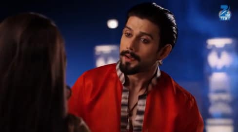Ek Tha Raja Ek Thi Rani (106. ep.) 18.12.2015. – Avdesh kaže Gayatri da ako postane njegova kraljica, on će vratiti Rana ji-u sve!