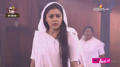 Ishq Ka Rang Safed (164. ep.) 15.02.2016. – Kanak,Dasharath i Tripurari se udružuju,Dhaani sumnja u Kanak!