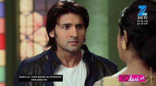 Ek Tha Raja Ek Thi Rani (448. ep.) 17.04.2017. – Rani slaže porodicu da se udala za Raju, Anandi daje ultimatum Raji!
