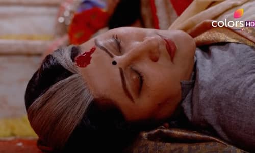 Simar (1715. ep.) 19.01.2017. – Veridba Vadahi i Piyusha se prekida jer Staramajka pada niz stepenice!