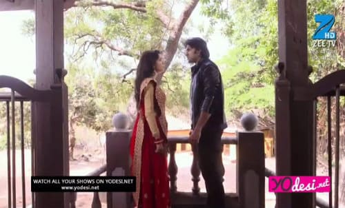 Ek Tha Raja Ek Thi Rani (461. ep.) 04.05.2017. – Rani sazna istinu o Raaju i da ju je zbog osvete oženio!