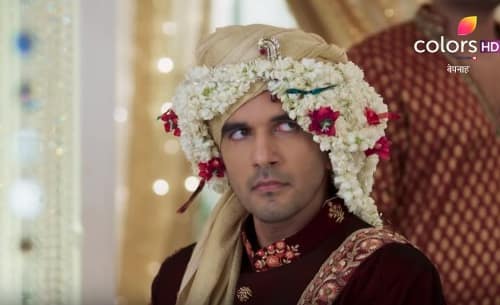 Bepannah – 136. epizoda – Arshad slučajno pronalazi Adityino ljubavno pismo za Zoyu!