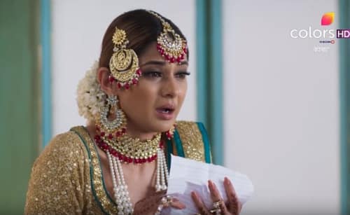 Bepannah – 135. epizoda – Zoya shvata da je Aditya taj koji je napisao ljubavno pismo!
