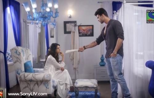 Beyhadh – 15. epizoda - Arjun se popne kroz prozor u Mayin stan!