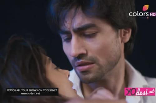 Bepannah – 17. ep. – Noor pobegne od kuće, Aditya odnese Zoyu u bolnicu!