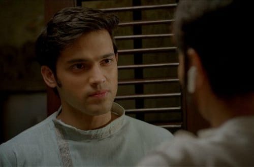 Kasautii Zindagii Kay – 40. epizoda – Anurag dovede Ronitu kući!
