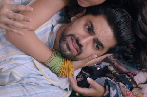 Fanaa Ishq Mein Marjawan – 97. epizoda - Tajanstveni tip motri na Agasthyu i Pakhi, Agasthya se povredi!